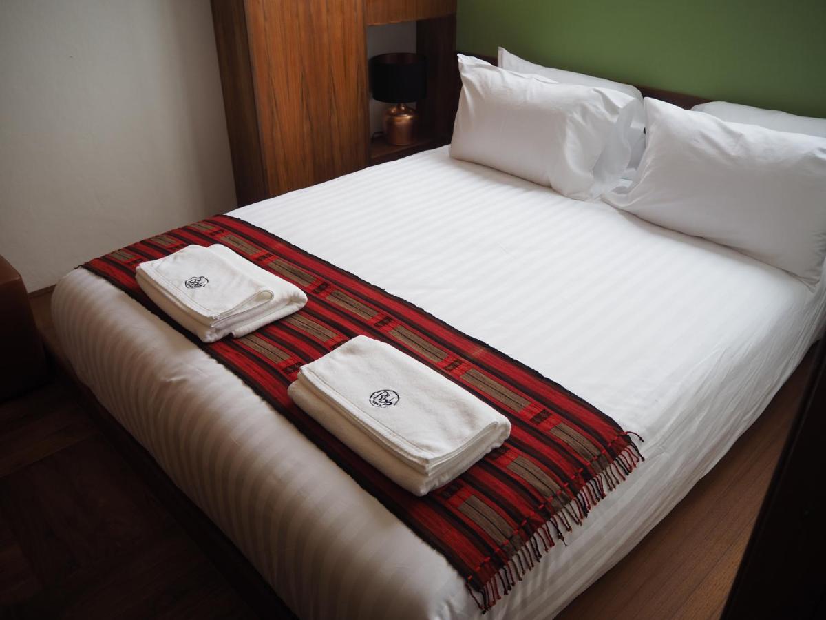 Apartament Boonnark Bed Night Bazaar No Car Parking Chiang Mai Zewnętrze zdjęcie